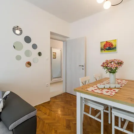 Agnese2 Apartment